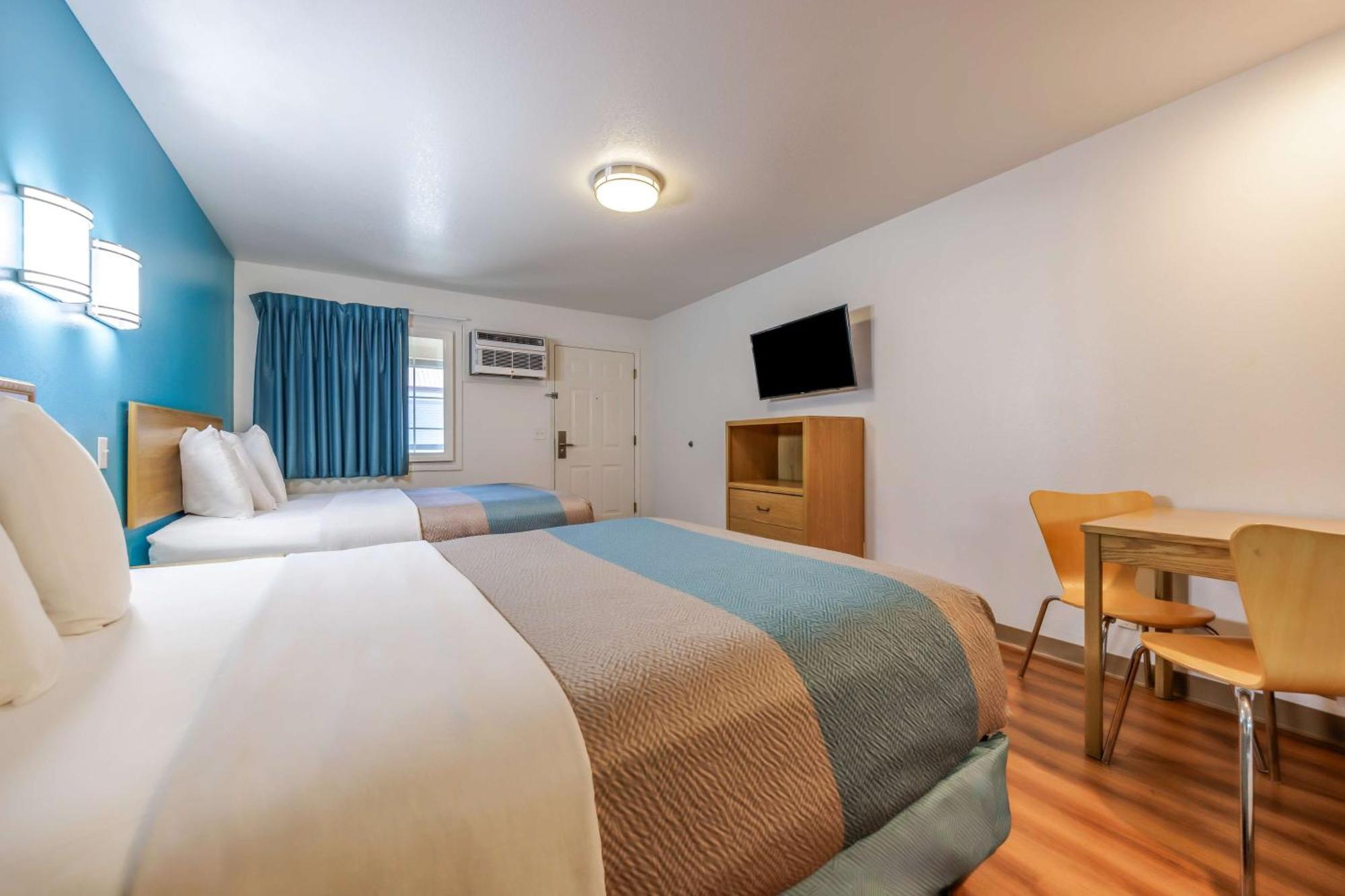 Motel 6-Canby, Or エクステリア 写真