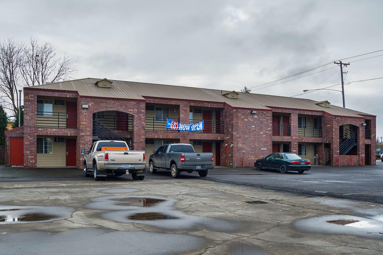 Motel 6-Canby, Or エクステリア 写真