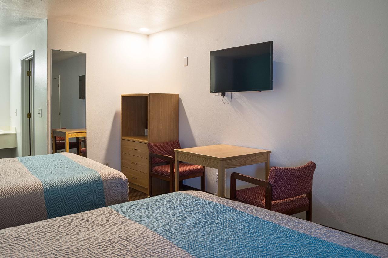 Motel 6-Canby, Or エクステリア 写真